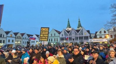 Slovakiyada VƏZİYYƏT GƏRGİNDİR: Fitsonun istefası tələb edilir - VİDEO