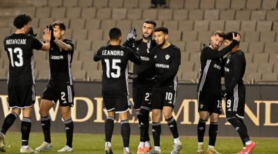 Abdullah Zubir "Qarabağ” tarixinin rekordunu təkrarladı - VİDEO