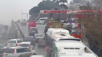 Sürücülərin NƏZƏRİNƏ: Bakıda bir neçə yolda təmir aparılır – FOTO