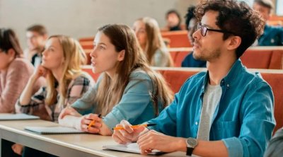 Universitetlərdə yeni ixtisasların yaradılması ilə bağlı MÜHÜM AÇIQLAMA