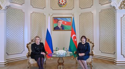 Matviyenko Sahibə Qafarovaya Rusiyanın "Dostluq" ordenini TƏQDİM ETDİ - FOTO