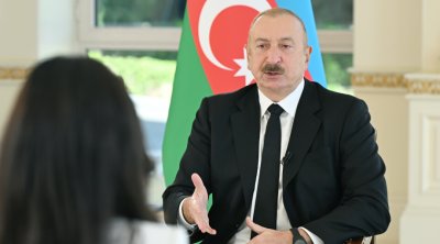 İlham Əliyev: “Xoşbəxtlikdən təyyarə Rusiyada deyil, Qazaxıstanda eniş etdi”