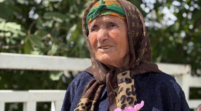 Sənədlərdə 100 yazılsa da, əslində 110 yaşı var – FOTO