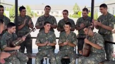 Hərbçilərimiz “Qarabağ”ı belə təbrik etdilər – VİDEO