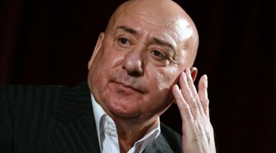 Moskva Satira Teatrının keçmiş direktoru SAXLANILDI
