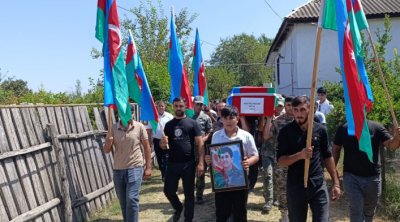 Birinci Qarabağ müharibəsinin itkin şəhidi Rizvan Hacıyev dəfn edildi – FOTO