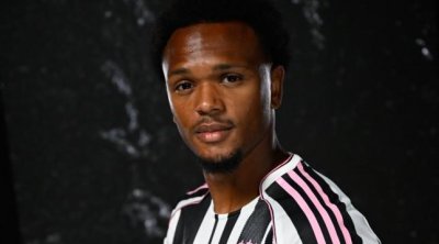 "Yuventus"dan daha bir TRANSFER