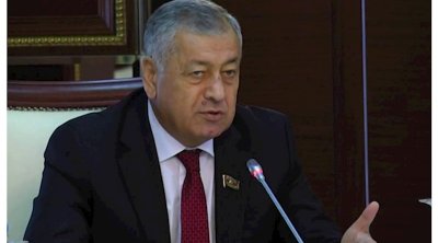 Vahid Əhmədov: “Problemlər çoxalıb, elə etmək lazımdır ki, AYNA-lıq heç nə olmasın”