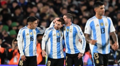 Messi dubl etdi, Argentina dünya çempionatına vəsiqə qazandı - VİDEO