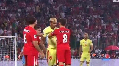 Arda Gülərlə Lamin Yamal arasında gərgin anlar – VİDEO