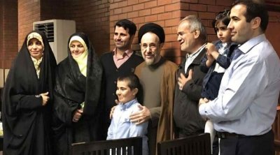 Pezeşkianın özü və ailəsi haqda YENİ BİLGİLƏR - Atası da, anası da türkdür