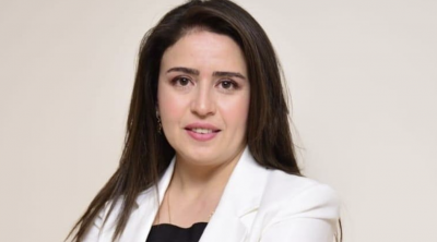Direktor əməkdaşdan işdən çıxmağı tələb edir?
