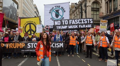 Londonda Trampın səfərinə qarşı ETİRAZ AKSİYASI keçirilir - FOTO