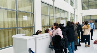 Şəkər xəstəsi müayinəyə getdi, kardioloq və qastroenteroloqun pullarını oğurladı