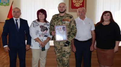 Həbsxanadan döyüşə yollanan azərbaycanlıya orden verildi – FOTO