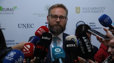 Azərbaycan universitetləri beynəlxalq qızıl standarta yaxınlaşır – Fil Beyti