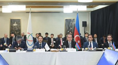 Ceyhun Bayramov CICA-nın iclasına SƏDRLİK ETDİ