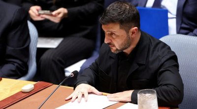 Zelenski ABŞ-ı Rusiyaya qarşı uzaqmənzilli silahlardan istifadəyə ÇAĞIRDI