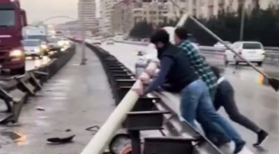 Bakı-Sumqayıt yolunda AĞIR QƏZA – VİDEO