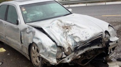 Salyanda AĞIR QƏZA: Sükan arxasında yuxulayan sürücü həyatını itirdi