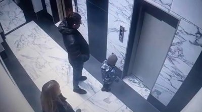 Rusiyada 3 yaşlı uşaq liftin şaxtasına düşdü – VİDEO