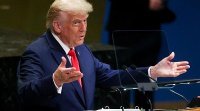 Tramp naziri hədələdi: “Səni işdən çıxaracağam!”