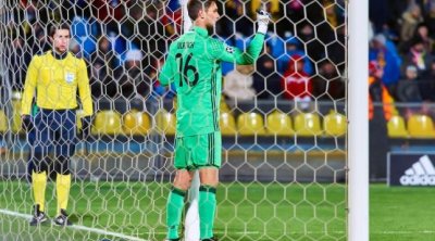 “Bavariya”nın qapıçısı karyerasını BAŞA VURUR