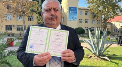 62 yaşında universitet MƏZUNU OLDU