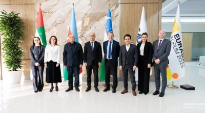 Ali məktəblərin beynəlxalq rəqabət qabiliyyətinin artırılması ilə bağlı əməkdaşlıq müzakirə olundu - FOTO