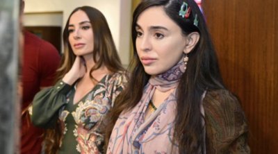 Leyla və Arzu Əliyevalar qızları ilə - FOTO