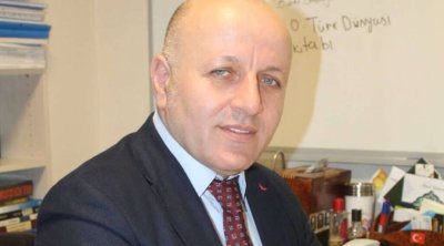 Türkiyəli professor: Ermənistan Konstitusiyasının dəyişdirilməsi sülhün davamlı olması üçün zəruri şərtdir