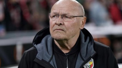 Çexiya millisinin yeni baş məşqçisi AÇIQLANDI