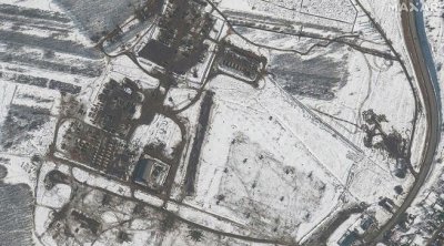 Ukrayna ordusu cəbhəboyu müdafiə qurğuları inşa edir