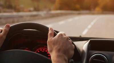 Avtomobili etibarnamə ilə idarə edənlərin NƏZƏRİNƏ