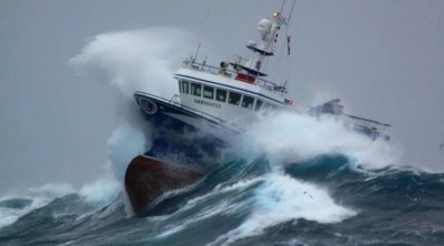 Küləkli hava şəraiti ilə bağlı gəmilərə xəbərdarlıq edilib