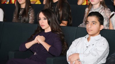 Leyla Əliyeva və Alena Əliyeva Uşaq İncəsənət Festivalının mükafatlandırma mərasimində - FOTO