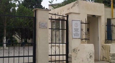 Bakıda uşaq xəstəxanasında BİABIRÇILIQ - Sistem şlanqı tapılmadı, valideyn gecə aptekləri gəzməli oldu