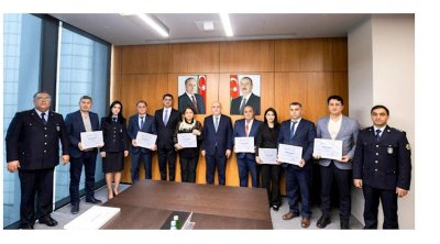 Dövlət Gömrük Komitəsinin sədri Şahin Bağırov İctimai Şuranın üzvlərini qəbul edib &mdash; FOTO