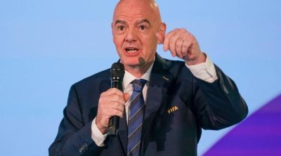 FİFA prezidenti: &ldquo;Ofsayd qaydalarında dəyişiklik ola bilər&rdquo;