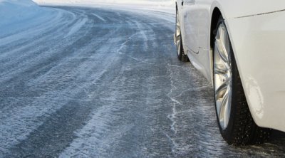 Bu yollar buz bağlayıb: Ehtiyatlı olun!