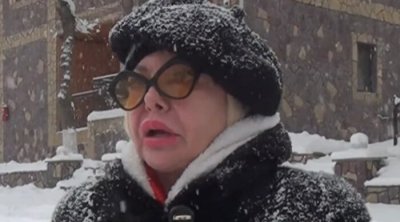 Yol bağlandı: müğənni Bakıya qayıda bilmir - VİDEO