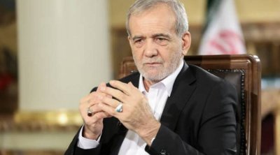 Pezeşkian: “Xalqın tələblərini dinləmək, dövlət idarəçiliyinin əsas prinsiplərindəndir”