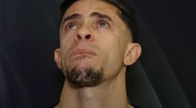 "Beşiktaşı"ın futbolçusu klubdan ağlayaraq ayrıldı - VİDEO