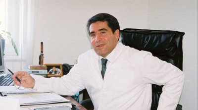 Həkimlik vicdanının simvolu &ndash; Xatirəsi qəlblərdə yaşayan Fəxrəddin Cavadov 