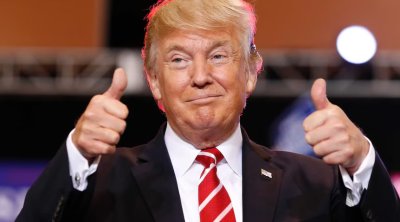 Tramp özünü Venesuelanın müvəqqəti prezidenti "təyin etdi" - FOTO