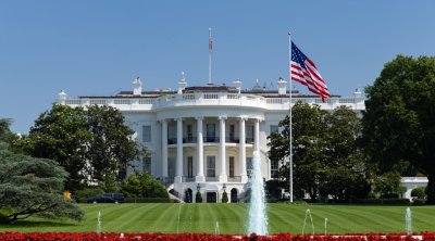 ABŞ Qrenlandiyanı satın almaq üçün 700 milyard dollar xərcləyəcək?