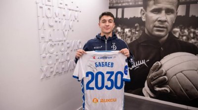 &ldquo;Dinamo&rdquo; azərbaycanlı futbolçu ilə müqaviləni ARTIRDI