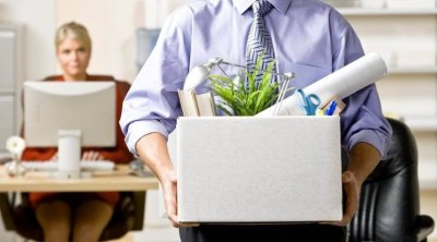 Ötən il 89 nəfər əvvəlki iş yerlərinə bərpa edilib