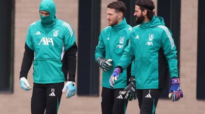 “Liverpul” “Qarabağ”la oyunun məşqinə 16 futbolçu ilə çıxdı - FOTO