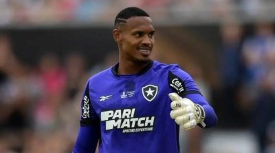 Premyer Liqa klubunun qapıçısı mövsümü BAŞA VURDU